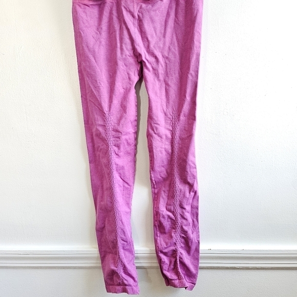 New FP Movement Good Karma Confetti Pink Top/Leggings Set XS/S Top + M/L Bottom - Picture 13 of 14